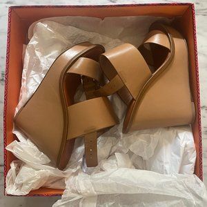 New Tory Burch Size 7 Natural Blush